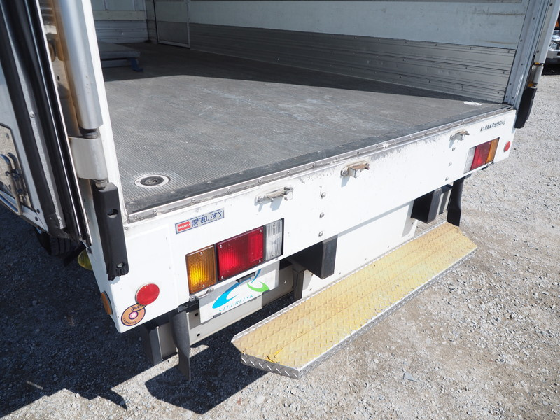 いすゞ エルフ 冷凍バン 小型 TKG-NPR85AN 年式 H24[写真19]