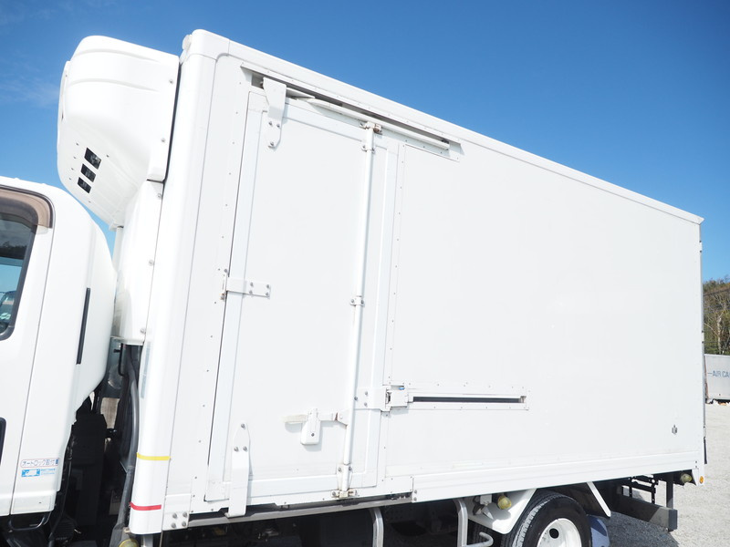 いすゞ エルフ 冷凍バン 小型 TKG-NPR85AN 年式 H24[写真09]