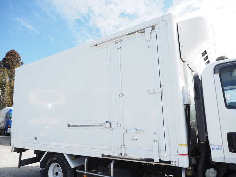 いすゞ エルフ 冷凍バン 小型 TKG-NPR85AN 年式 H24[写真07]