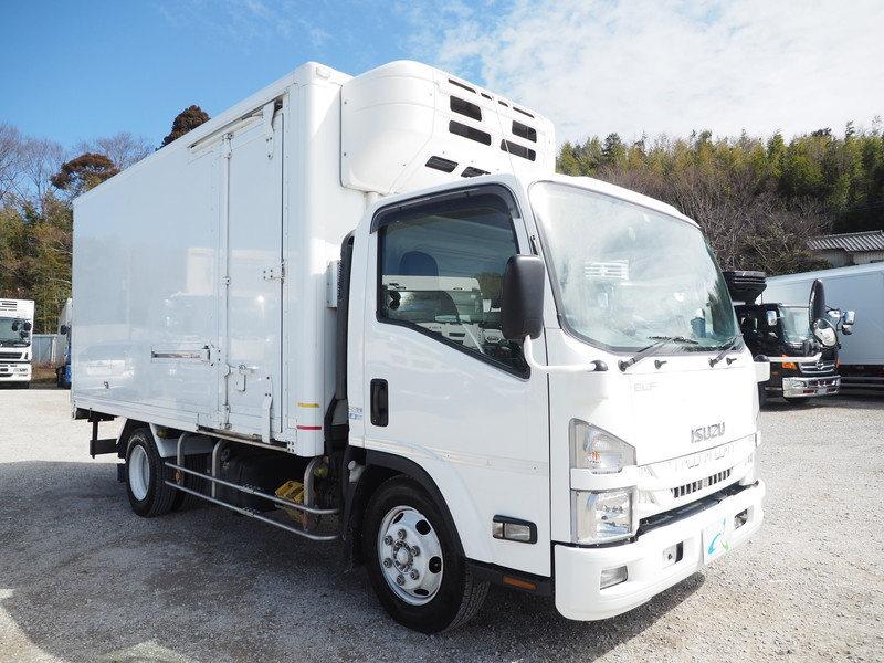 いすゞ エルフ 冷凍バン 小型 TKG-NPR85AN 年式 H24[写真03]