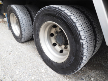 いすゞ ギガ ウイング車 大型 QKG-CYJ77A 年式 H26 [写真34]