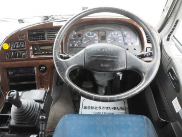 いすゞ ギガ ウイング車 大型 QKG-CYJ77A 年式 H24 [写真30]