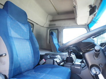 いすゞ ギガ ウイング車 大型 PKG-CYJ77W8A 年式 H19 [写真28]