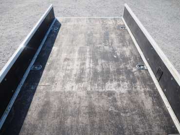 いすゞ エルフ 平ボディ 小型 TRG-NPR85AR 年式 H29 [写真18]