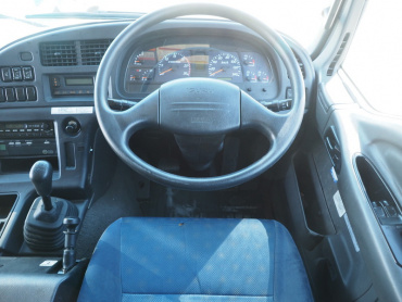 いすゞ ギガ ウイング車 大型 QKG-CYJ77A 年式 H25 [写真27]