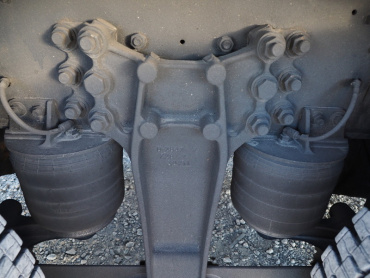 いすゞ ギガ ウイング車 大型 QKG-CYJ77A 年式 H25 [写真35]