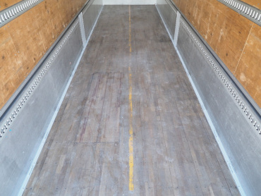 いすゞ ギガ ウイング車 大型 QKG-CYJ77A 年式 H25 [写真21]