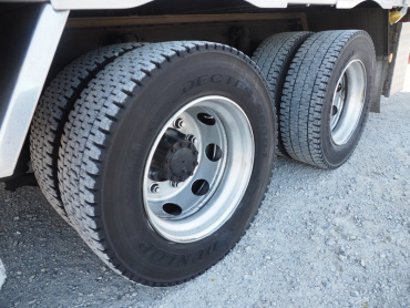 いすゞ ギガ ウイング車 大型 QKG-CYJ77A 年式 H25 [写真40]