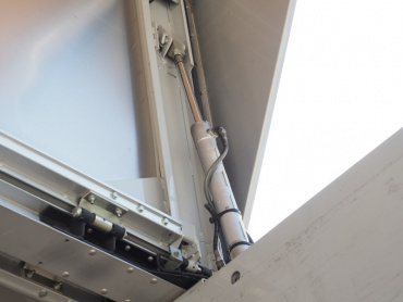 いすゞ フォワード ウイング車 中型 TKG-FRR90S2 年式 H24 [写真09]