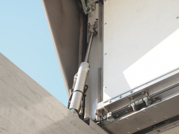 いすゞ ギガ ウイング車 大型 LKG-CYL77A 年式 H23 [写真13]