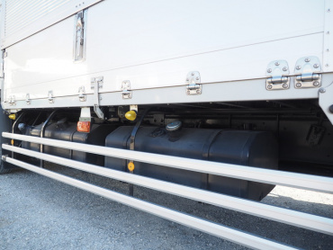 いすゞ ギガ ウイング車 大型 LKG-CYL77A 年式 H23 [写真27]