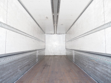 いすゞ ギガ ウイング車 大型 LKG-CYL77A 年式 H23 [写真20]