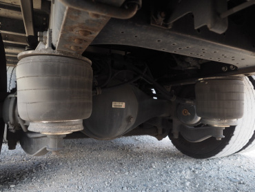 いすゞ ギガ ウイング車 大型 QKG-CYJ77A 年式 H27 [写真32]