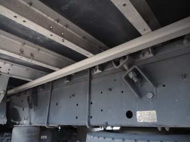 いすゞ ギガ ウイング車 大型 QKG-CYJ77A 年式 H27 [写真35]