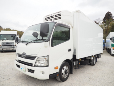 日野 デュトロ 冷凍バン 小型 TKG-XZU710M 年式 H26 [写真01]