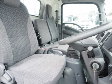 いすゞ エルフ 平ボディ 小型 TRG-NPR85AR 年式 H29 [写真20]