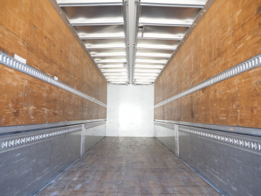 いすゞ ギガ ウイング車 大型 QKG-CYJ77A 年式 H24 [写真21]