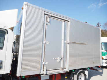 いすゞ エルフ バン車 小型 BKG-NLR85AN 年式 H20 [写真08]