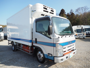 いすゞ エルフ 冷凍バン 小型 BKG-NMR85AN 年式 H23 [写真03]