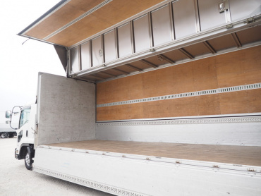 いすゞ フォワード ウイング車 中型 PKG-FRR90S2 年式 H20 [写真15]