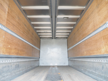 いすゞ フォワード ウイング車 中型 PKG-FRR90S2 年式 H20 [写真23]