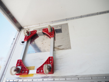 いすゞ エルフ 冷凍バン 小型 TKG-NPR85AN 年式 H24 [写真17]