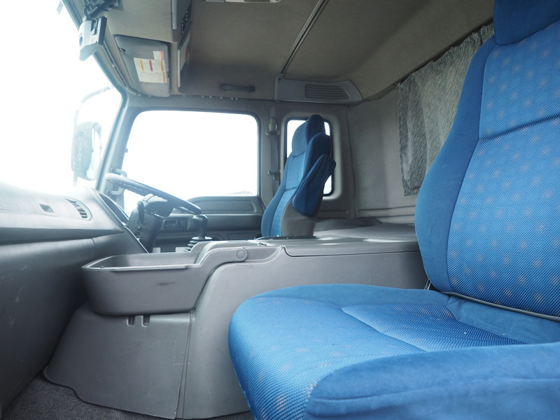 いすゞ ギガ 冷凍バン 大型 LKG-CYJ77A 年式 H24[写真25]