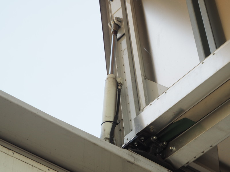 日野 グランドプロフィア ウイング車 大型 LKG-FW1EXBG 年式 H22[写真11]