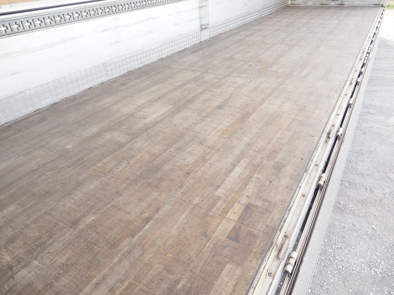 日野 グランドプロフィア ウイング車 大型 LKG-FW1EXBG 年式 H22[写真19]