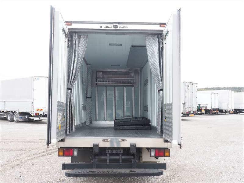 いすゞ エルフ 冷凍バン 小型 TPG-NMR85AN 年式 H27[写真13]