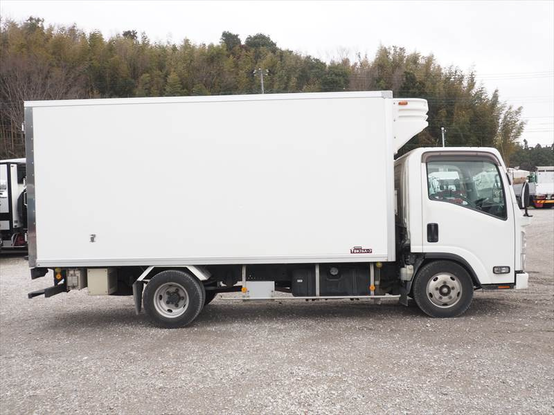 いすゞ エルフ 冷凍バン 小型 TPG-NMR85AN 年式 H27[写真11]