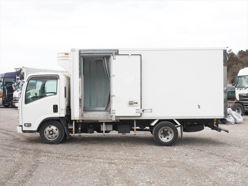 いすゞ エルフ 冷凍バン 小型 TPG-NMR85AN 年式 H27[写真10]