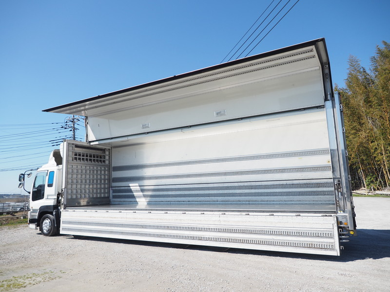 いすゞ ギガ 冷凍ウイング 大型 LKG-CYJ77A 年式 H24[写真12]