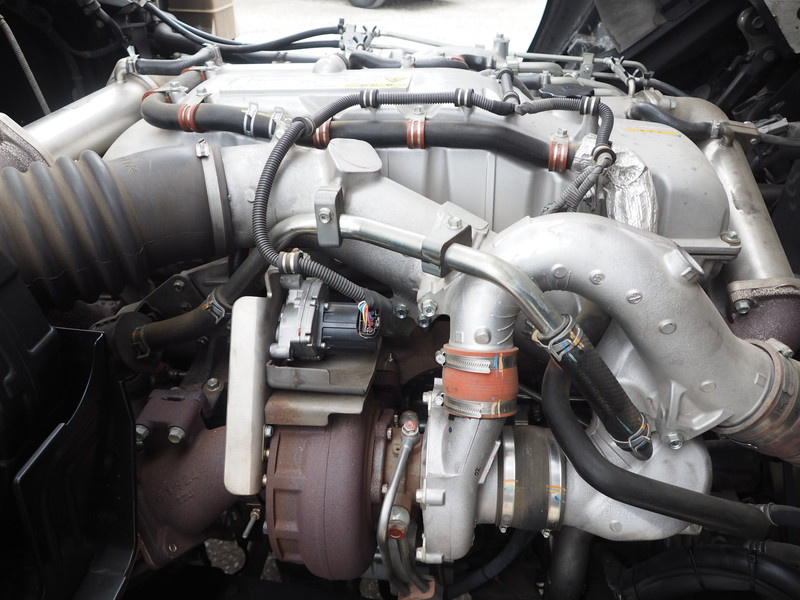 いすゞ ギガ 冷凍バン 大型 LKG-CYJ77A 年式 H24[写真37]