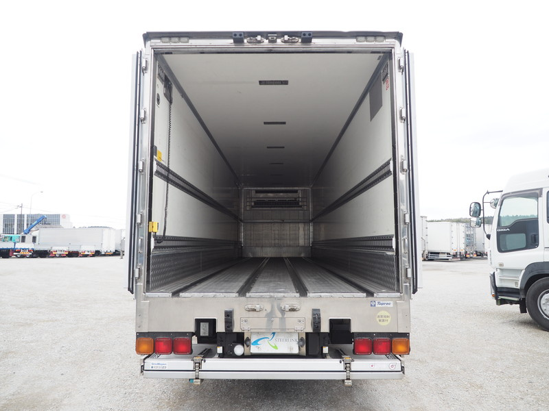 いすゞ ギガ 冷凍バン 大型 LKG-CYJ77A 年式 H24[写真10]