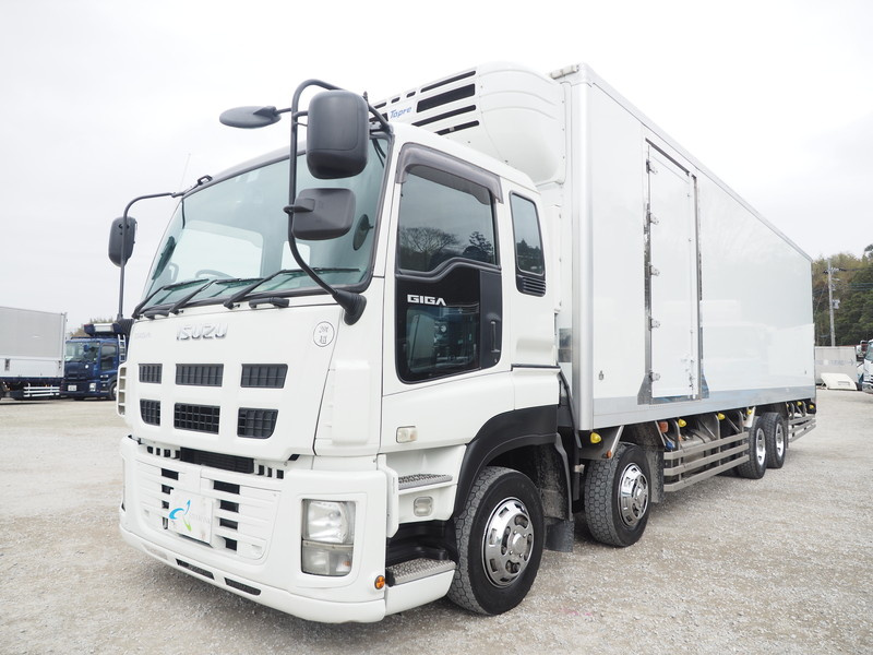 いすゞ ギガ 冷凍バン 大型 LKG-CYJ77A 年式 H24[写真01]