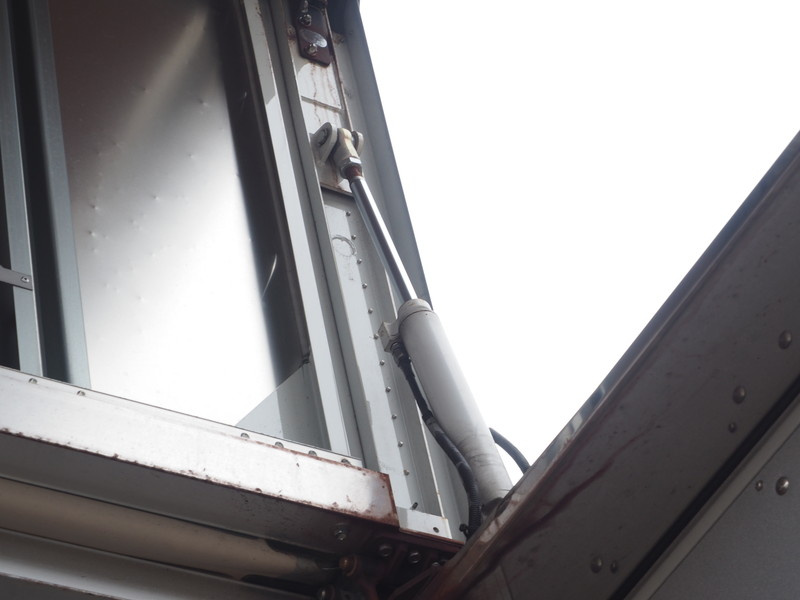 日野 グランドプロフィア ウイング車 大型 BKG-FW1EXYG 年式 H22[写真14]