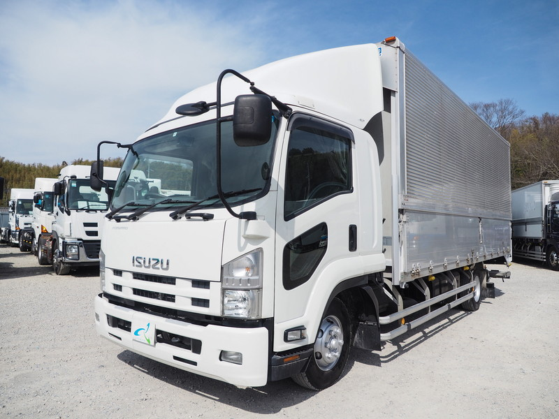 いすゞ フォワード ウイング車 中型 TKG-FRR90T2 年式 H24[写真01]