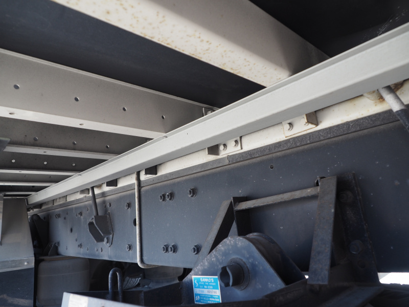 三菱ふそう スーパーグレート ウイング車 大型 QPG-FS64VZ 年式 H27[写真38]