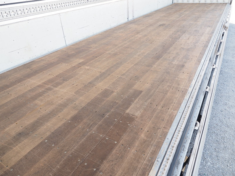 いすゞ ギガ 冷凍ウイング 大型 LKG-CYJ77A 年式 H24[写真19]