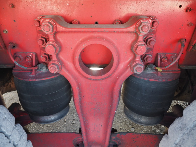 いすゞ ギガ 冷凍ウイング 大型 LKG-CYJ77A 年式 H24[写真39]