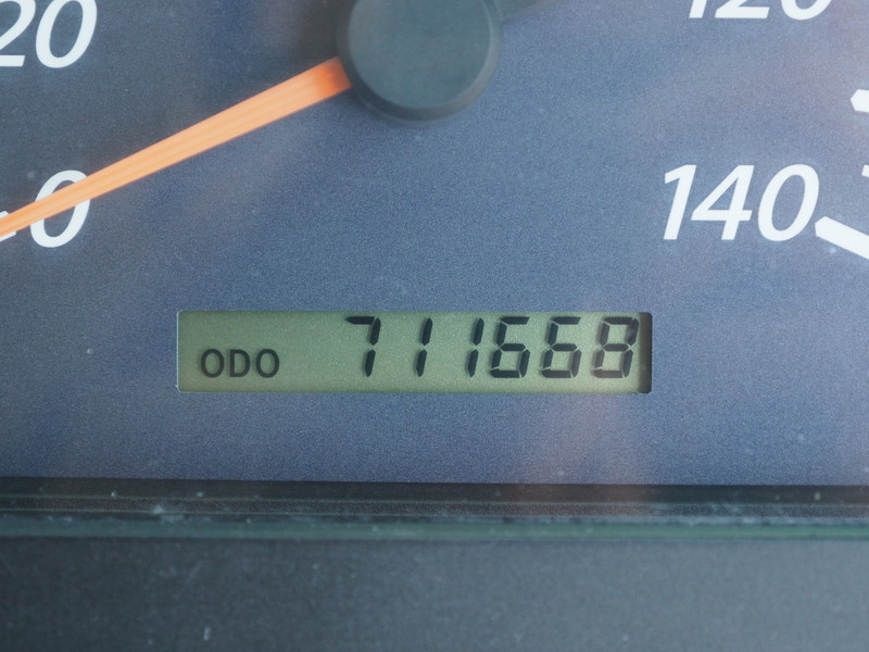 いすゞ ギガ 冷凍バン 大型 QKG-CYJ77A 年式 H26[写真23]