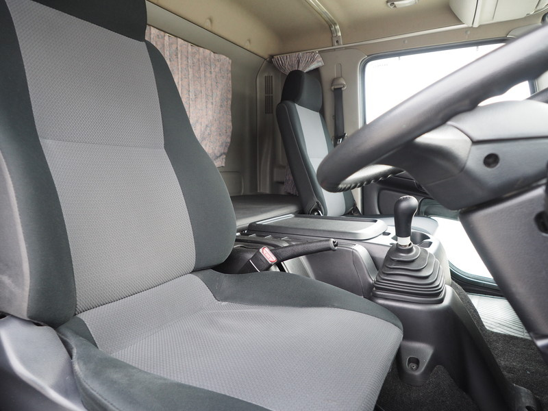 日野 レンジャー ウイング車 中型 TKG-FD7JLAA 年式 H27[写真26]