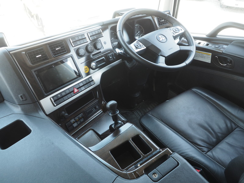 三菱ふそう スーパーグレート ウイング車 大型 2PG-FS74HZ 年式 H29[写真32]