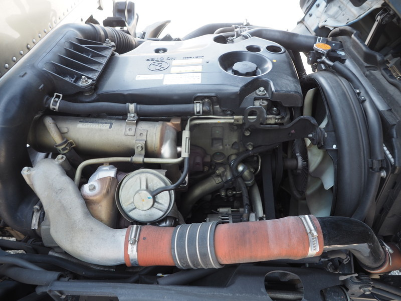 いすゞ エルフ バン車 小型 BKG-NMR85AN 年式 H23[写真29]