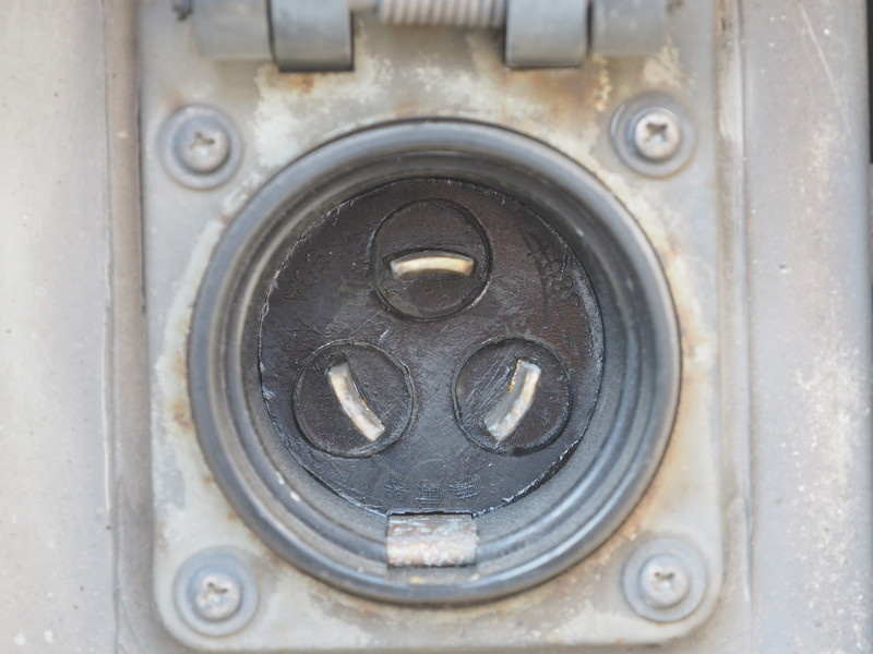 いすゞ ギガ 冷凍バン 大型 PDG-CYJ77W8Z 年式 H21[写真18]