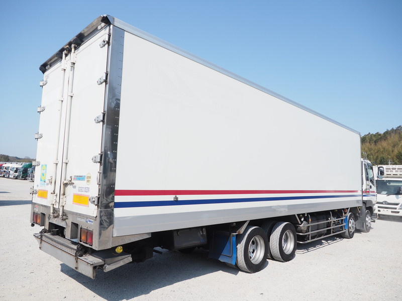 いすゞ ギガ 冷凍バン 大型 PDG-CYJ77W8Z 年式 H21[写真04]