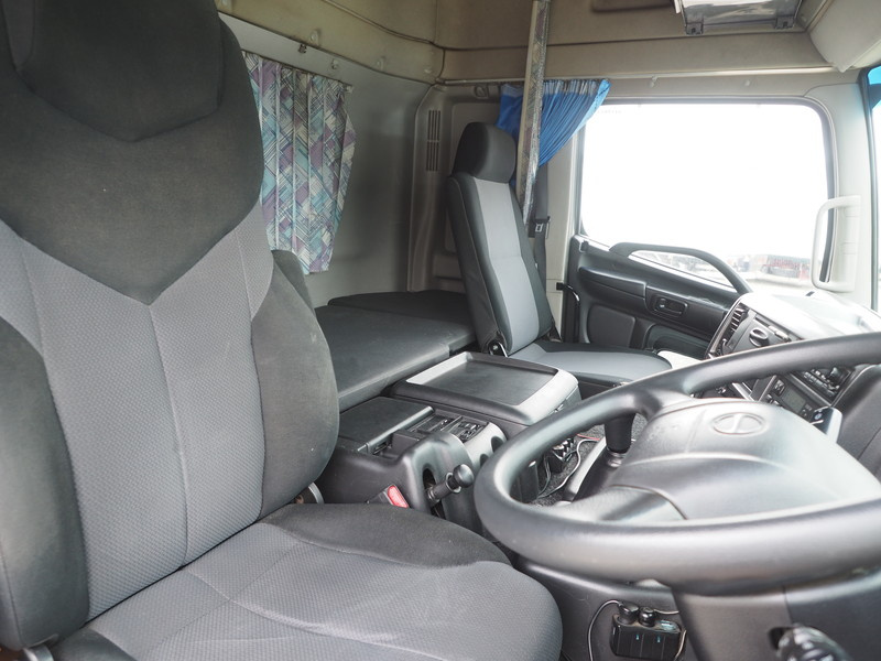 日野 グランドプロフィア ウイング車 大型 QKG-FW1EXBG 年式 H26[写真24]