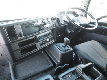 日野 グランドプロフィア ウイング車 大型 LKG-FW1EXBG 年式 H22 [写真28]