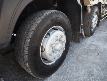 いすゞ ギガ 冷凍ウイング 大型 LKG-CYJ77A 年式 H24 [写真37]